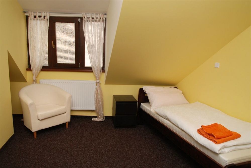 Hotel U Zlatého býka Písek Exterior foto