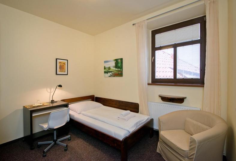 Hotel U Zlatého býka Písek Habitación foto