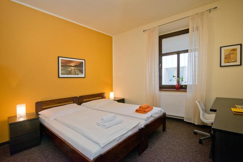 Hotel U Zlatého býka Písek Habitación foto