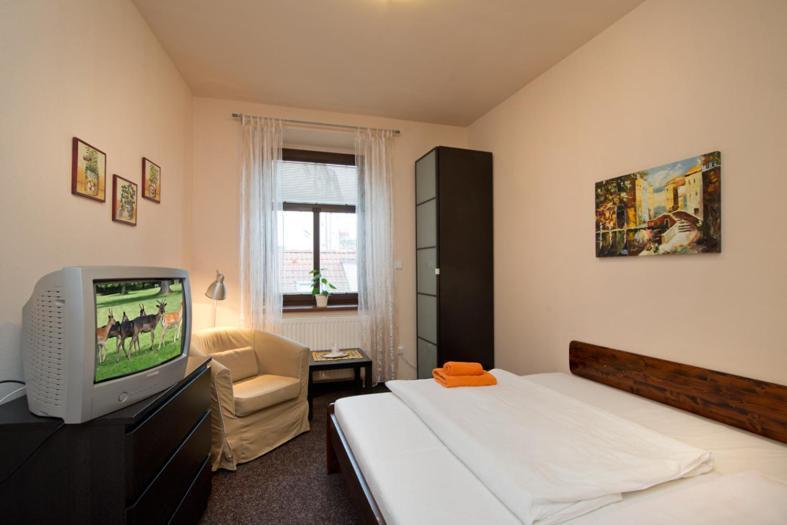 Hotel U Zlatého býka Písek Habitación foto